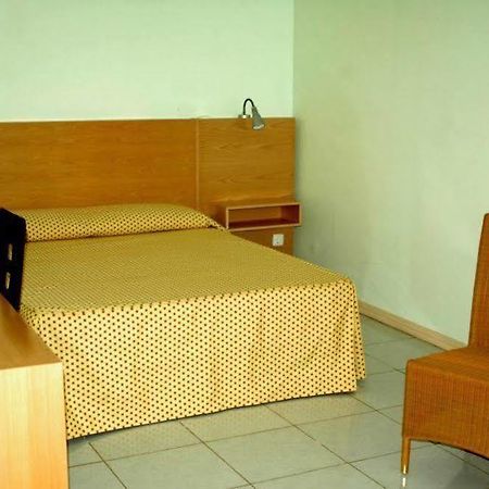 Hotel Roterdao Прайя Экстерьер фото
